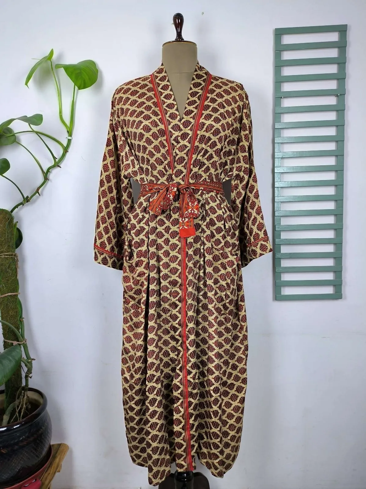 Upcycle Boho Chic Coverup Recycle Silk Sari Kimono Gorgeous Wardrobe Vintage Elegance House Robe | Duster Cardigan | Beige Orange Motifs