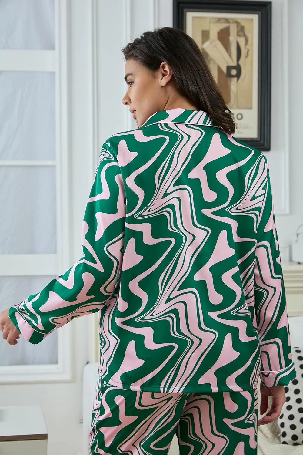 Womens Silk Satin Pajamas Set Button Down 2 Piece Pjs Long Sleeve Oversized Sleepwear with Pockets